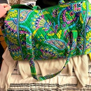 NEVER USED Vera Bradley large green duffel bag